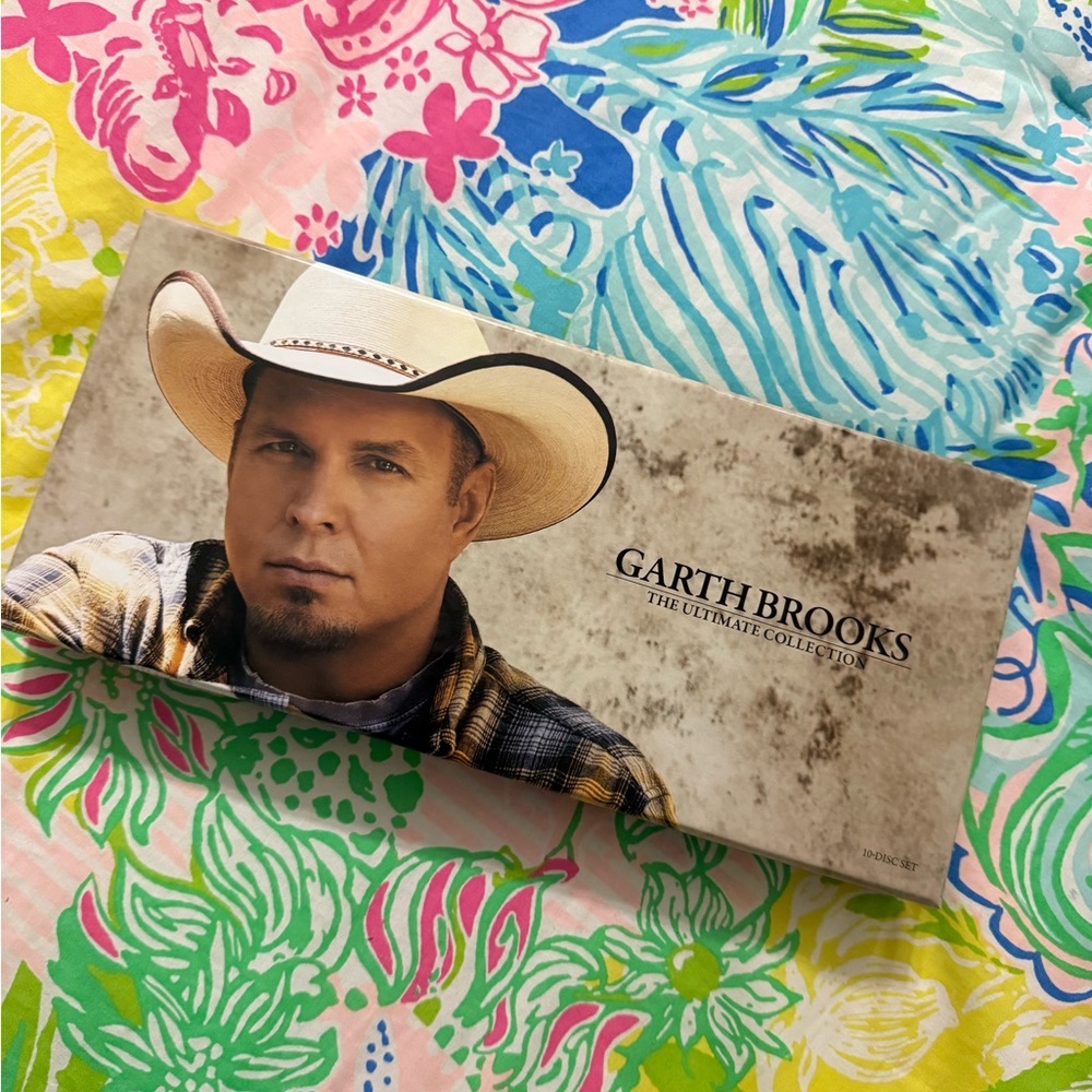 Garth Brooks: The Ultimate Collection 10-disc set